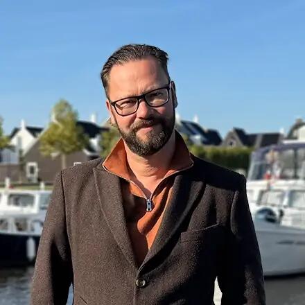 ''Je koppelt visie en strategie, aan met je voeten in de klei staan''